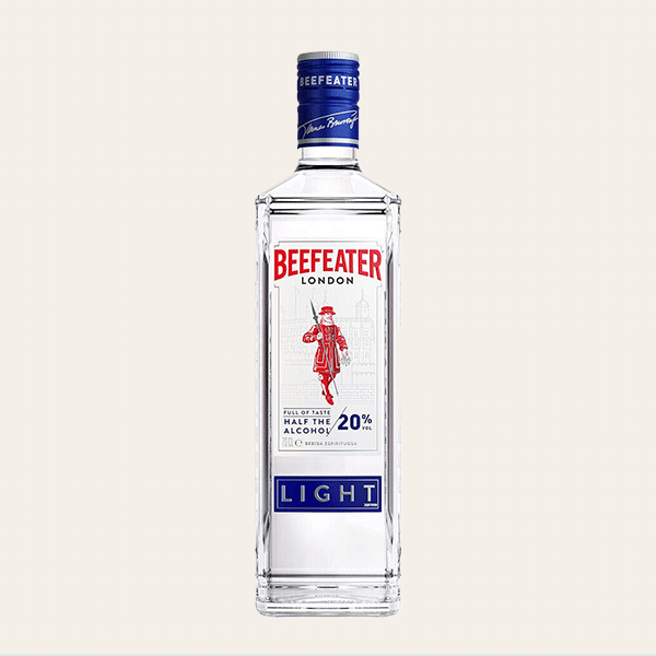 Botella de ginebra Beefeater Light con bajo contenido de alcohol