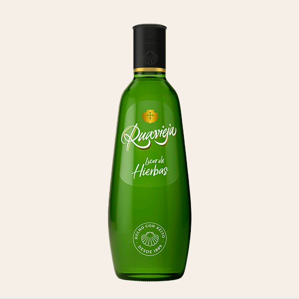 Botella de Ruavieja licor de hierbas